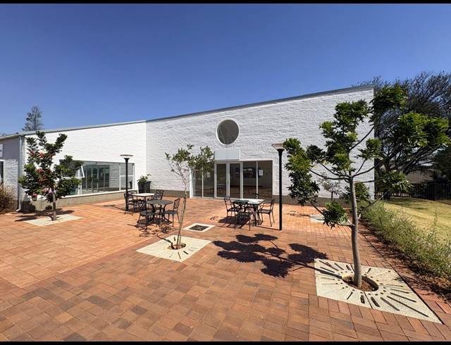 139M² OFFICE TO LET IN KYALAMI
